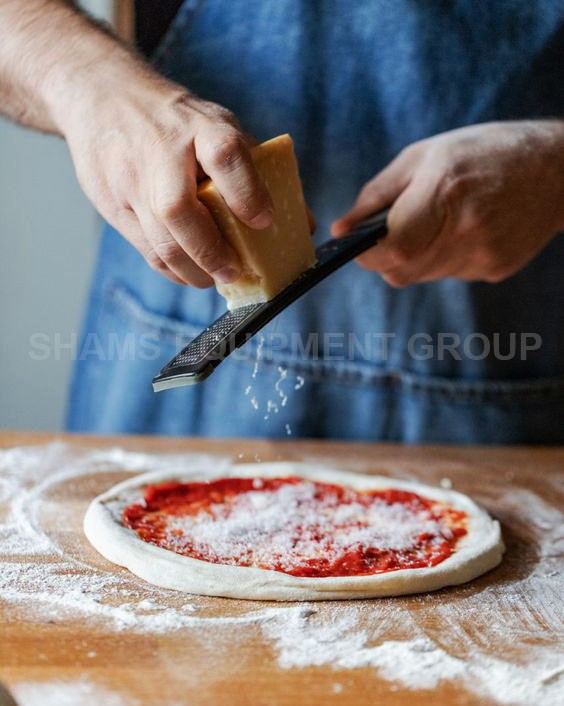 اماده سازی خمیر پیتزا